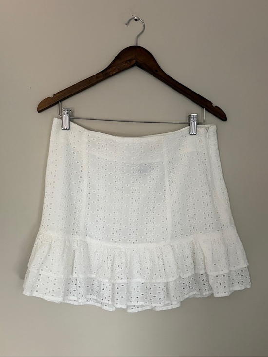 Suzy Shier Dresses & Skirts - White eyelet lace ruffle mini skirt | coconut girl, y2k summer mini skirt